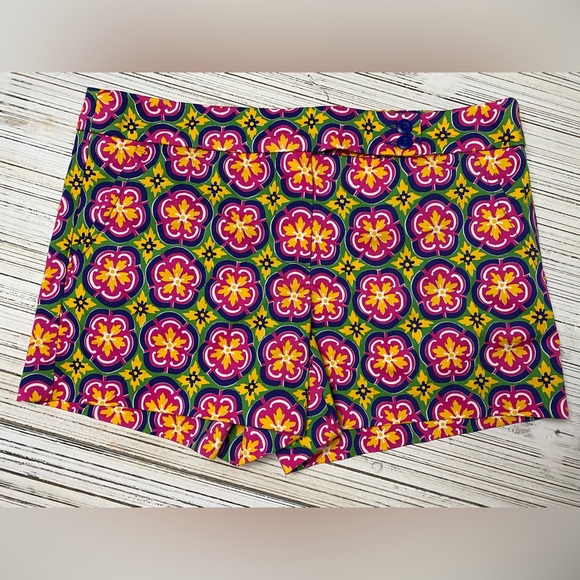 Trina Turk Womens Size 4 Shorts - Picture 6 of 11